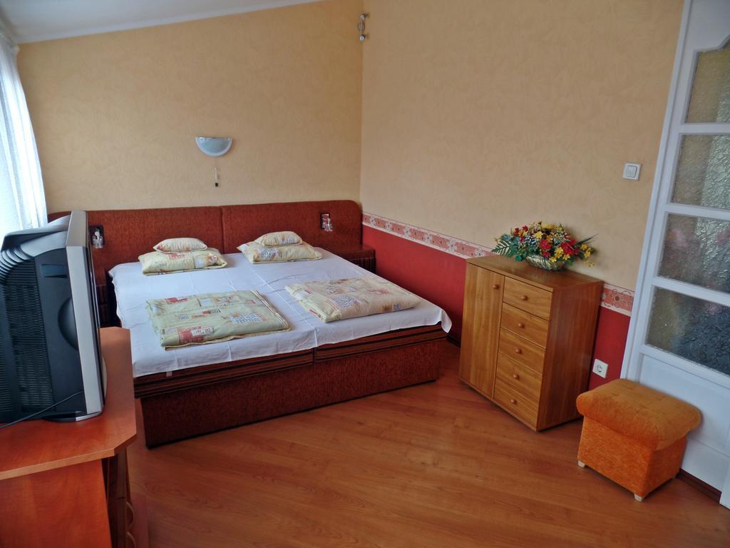 Bpm-Apartment Life Boedapest Kamer foto